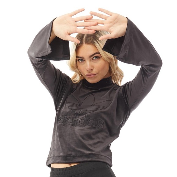 Adidas cropped bell sleeve velour top with embroidered logo dark grey - Picture 11 of 11